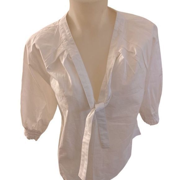 Evereve Tops - Evereve Popover White Top - S white , cotton spandex , quarter sleeve ga…